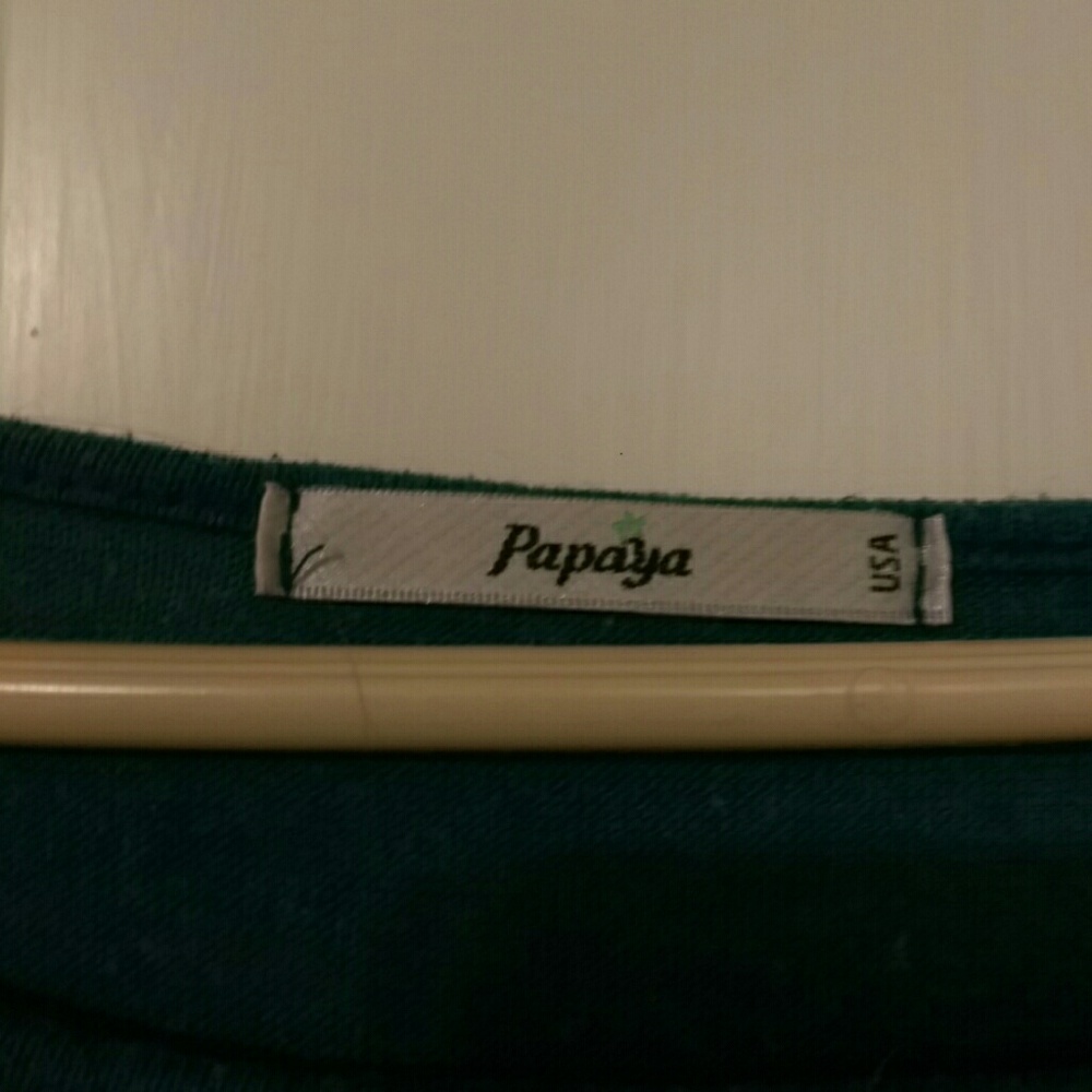 Penguin Sweater - Picture 3 of 3